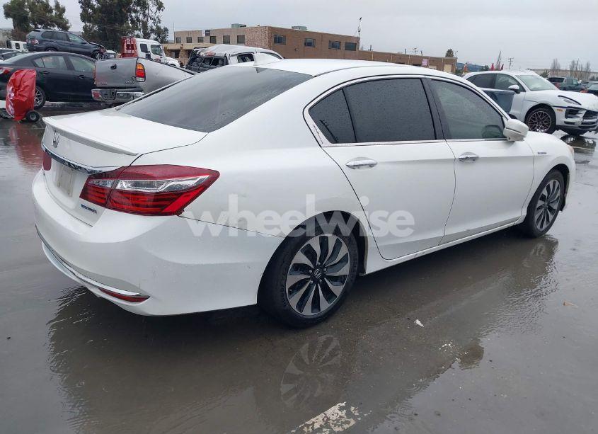 Photo 4 of 2017 Honda Accord HYBRID EX-L (VIN JHMCR6F53HCO31356)