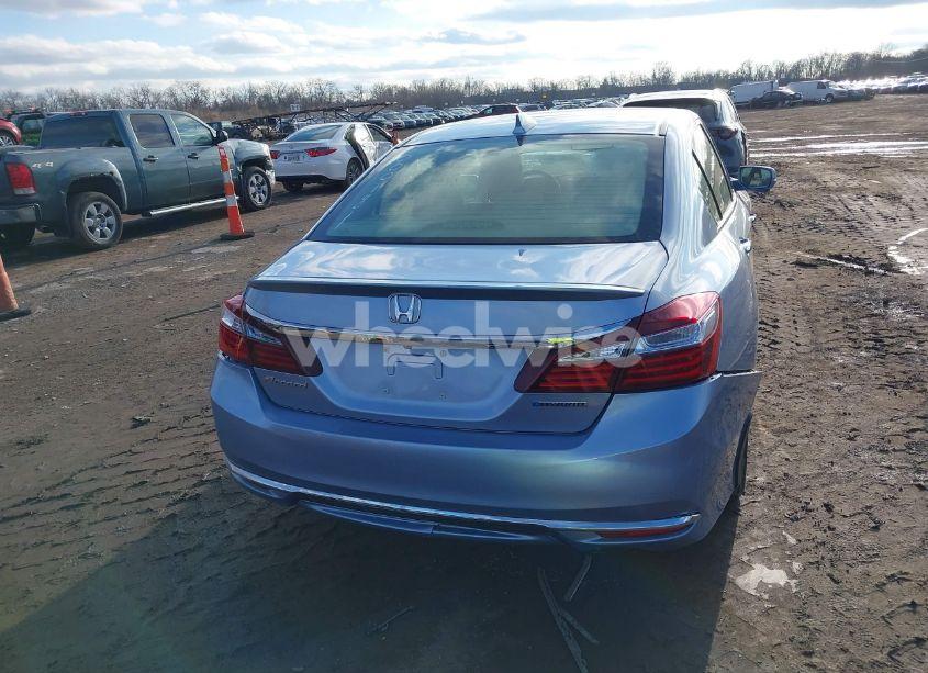 Photo 16 of 2017 Honda Accord HYBRID EX-L (VIN JHMCR6F54HC000181)