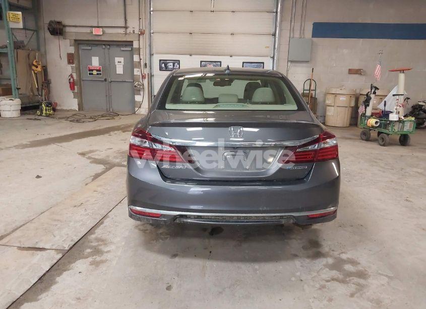 Photo 16 of 2017 Honda Accord HYBRID EX-L (VIN JHMCR6F55HC008001)