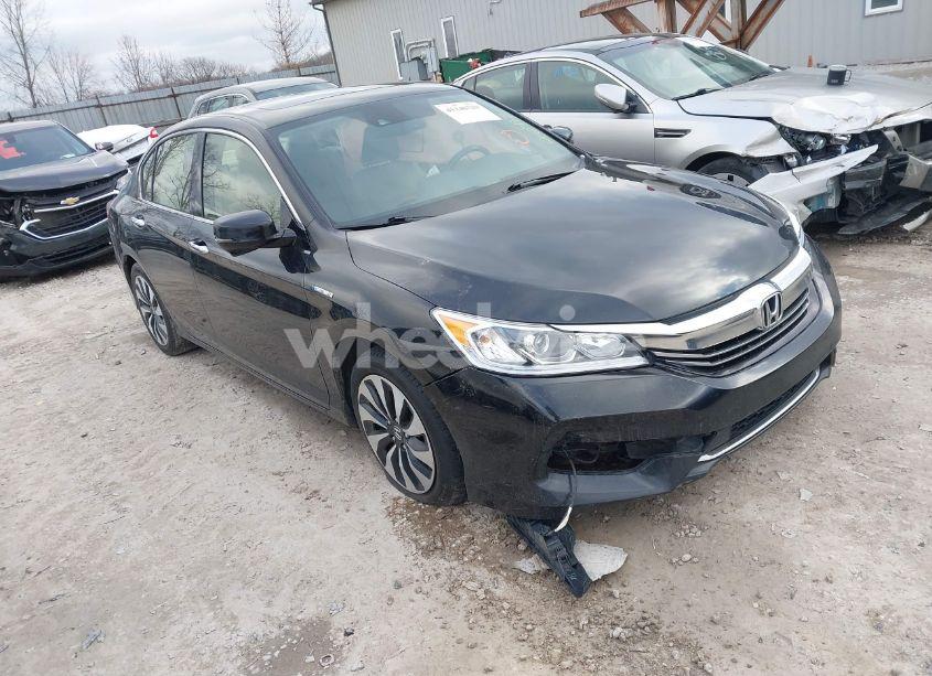 2017 Honda Accord HYBRID EX-L (VIN JHMCR6F57HC000997) main photo