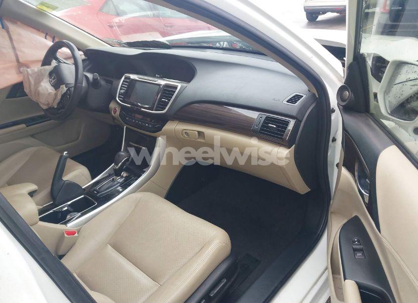 Photo 5 of 2017 Honda Accord HYBRID EX-L (VIN JHMCR6F57HC023700)