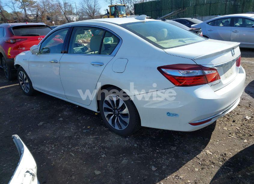 Photo 3 of 2017 Honda Accord HYBRID EX-L (VIN JHMCR6F58HC026539)