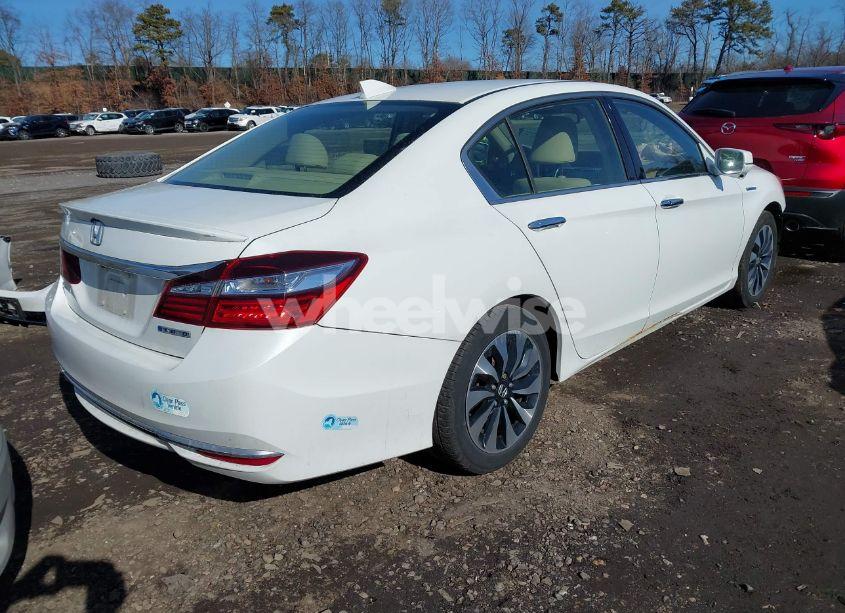 Photo 4 of 2017 Honda Accord HYBRID EX-L (VIN JHMCR6F58HC026539)