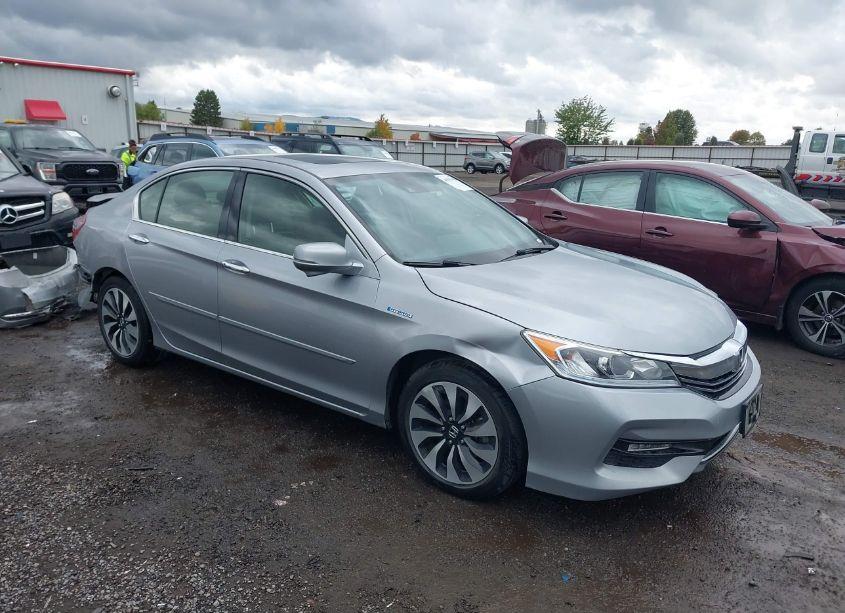 2017 Honda Accord HYBRID EX-L (VIN JHMCR6F59HC014481) main photo
