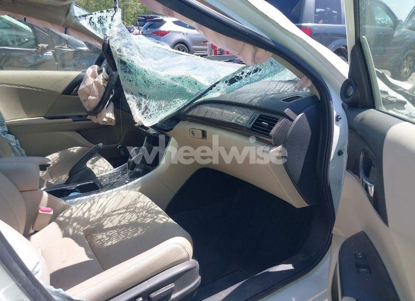 Photo 5 of 2017 Honda Accord HYBRID EX-L (VIN JHMCR6F59HC027036)