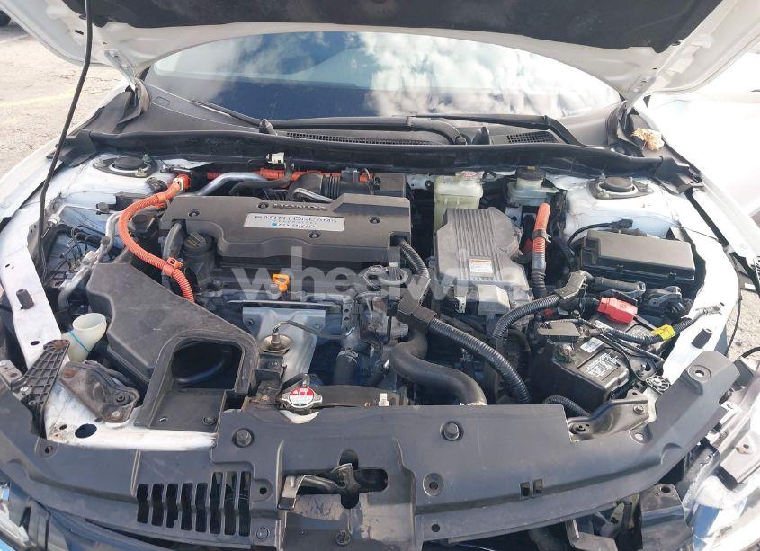 Photo 10 of 2017 Honda Accord HYBRID EX-L (VIN JHMCR6F5XHC001366)