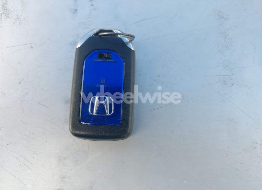 Photo 11 of 2017 Honda Accord HYBRID EX-L (VIN JHMCR6F5XHC001366)