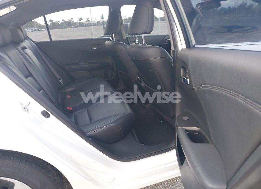 Photo 8 of 2017 Honda Accord HYBRID EX-L (VIN JHMCR6F5XHC001366)