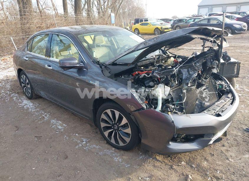 2017 Honda Accord HYBRID EX-L (VIN JHMCR6F5XHC002260) main photo