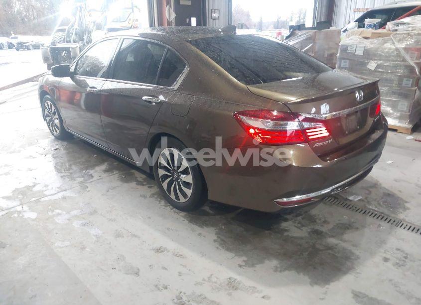 Photo 3 of 2017 Honda Accord HYBRID EX-L (VIN JHMCR6F5XHC010729)