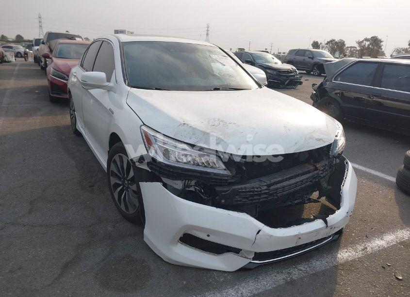 2017 Honda Accord HYBRID TOURING (VIN JHMCR6F70HC006769) main photo