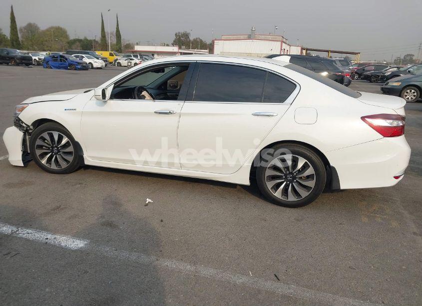 Photo 14 of 2017 Honda Accord HYBRID TOURING (VIN JHMCR6F70HC006769)