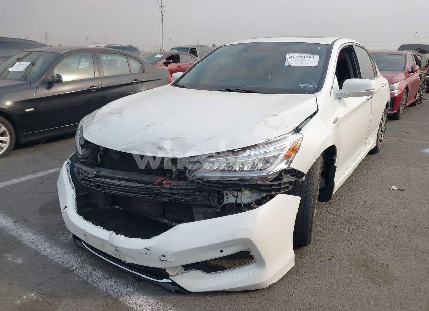 Photo 2 of 2017 Honda Accord HYBRID TOURING (VIN JHMCR6F70HC006769)