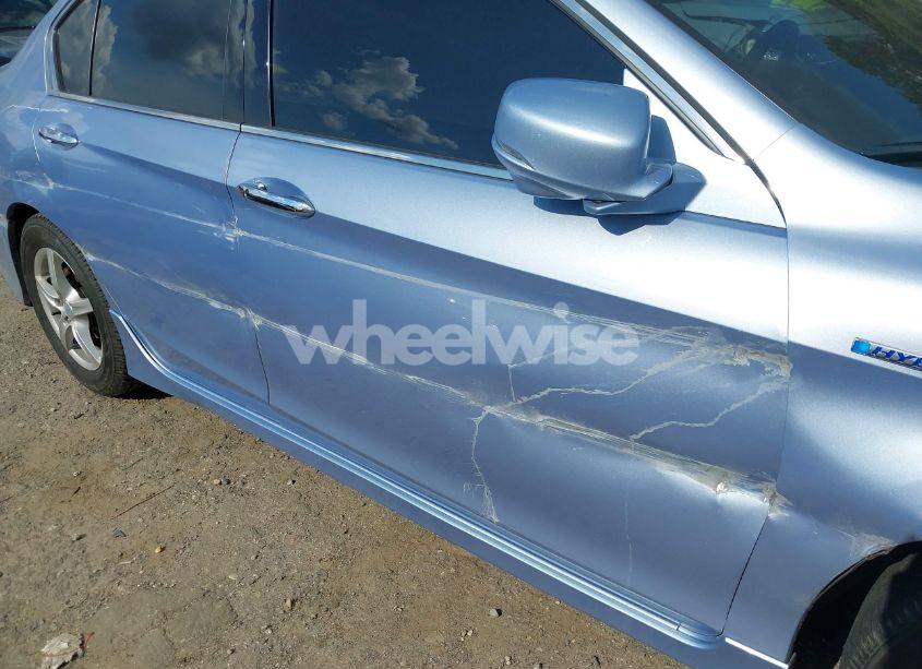 Photo 19 of 2017 Honda Accord HYBRID TOURING (VIN JHMCR6F70HC008134)