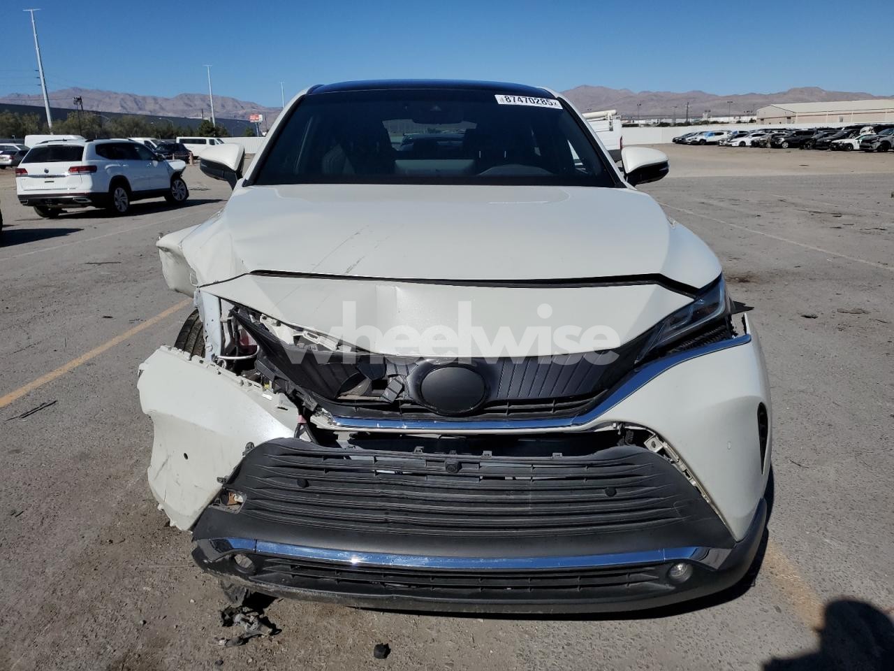 Photo 5 of 2022 TOYOTA VENZA LE (VIN JHMCR6F72HC020009)