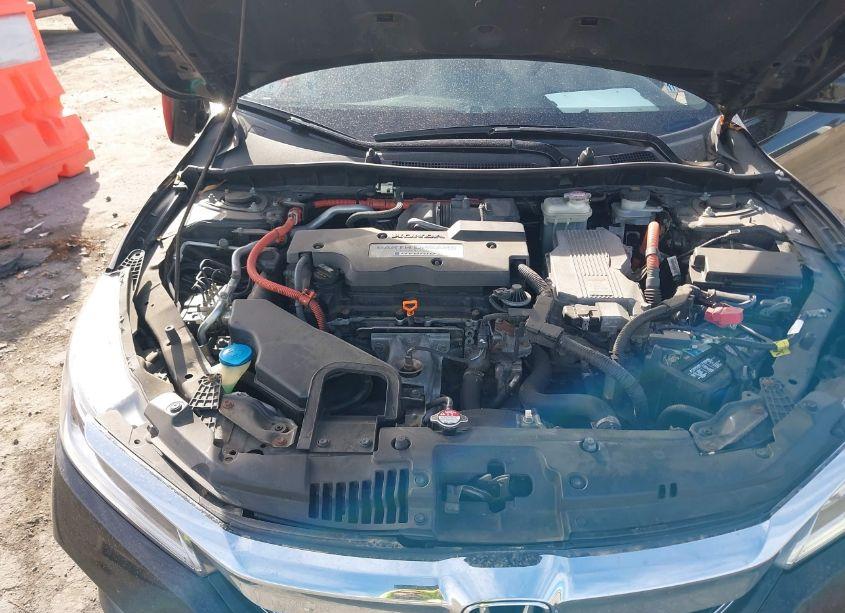 Photo 10 of 2017 Honda Accord HYBRID TOURING (VIN JHMCR6F73HC026952)