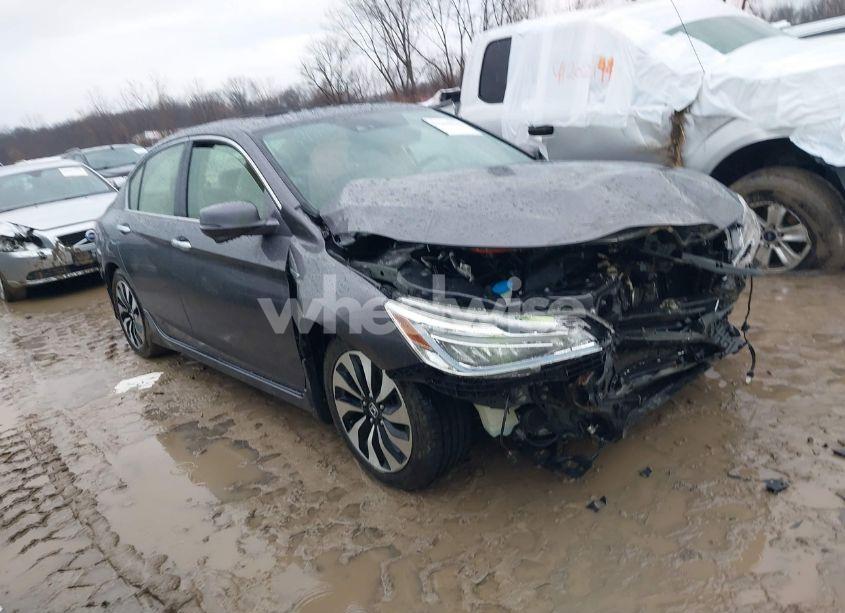 2017 Honda Accord HYBRID TOURING (VIN JHMCR6F73HC029382) main photo