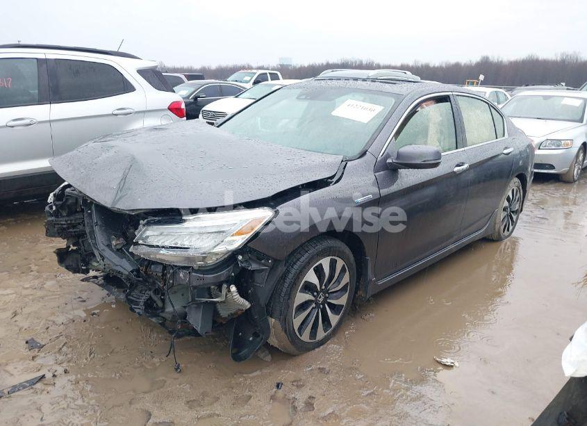 Photo 2 of 2017 Honda Accord HYBRID TOURING (VIN JHMCR6F73HC029382)