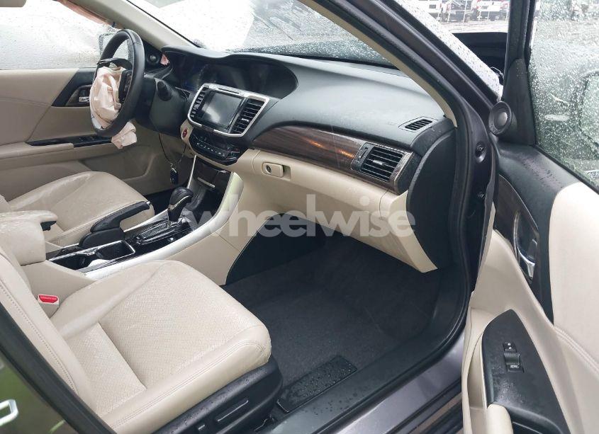 Photo 5 of 2017 Honda Accord HYBRID TOURING (VIN JHMCR6F73HC029382)