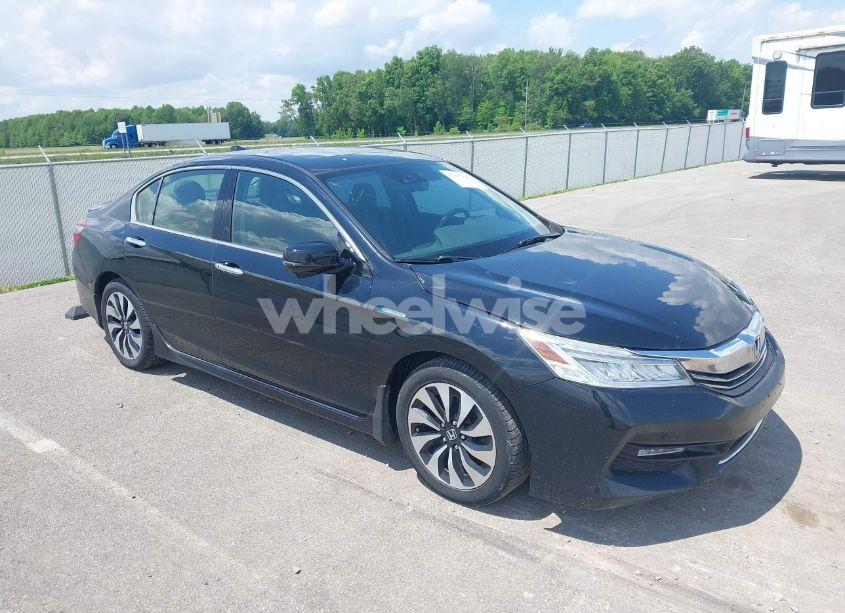 2017 Honda Accord HYBRID TOURING (VIN JHMCR6F74HC019590) main photo