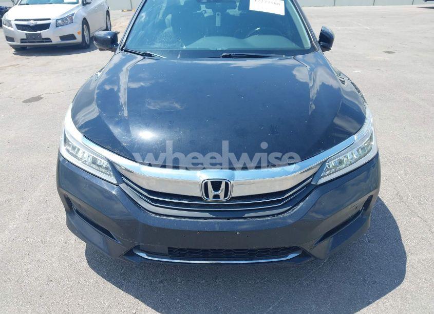 Photo 17 of 2017 Honda Accord HYBRID TOURING (VIN JHMCR6F74HC019590)