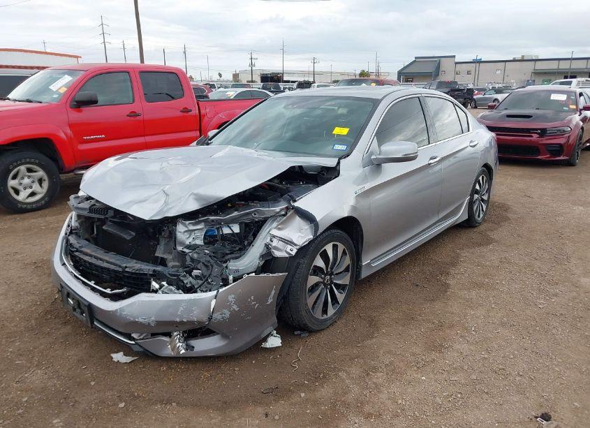 Photo 2 of 2017 Honda Accord HYBRID TOURING (VIN JHMCR6F75HC012292)