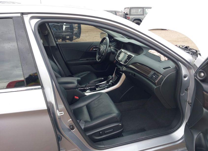 Photo 5 of 2017 Honda Accord HYBRID TOURING (VIN JHMCR6F75HC012292)