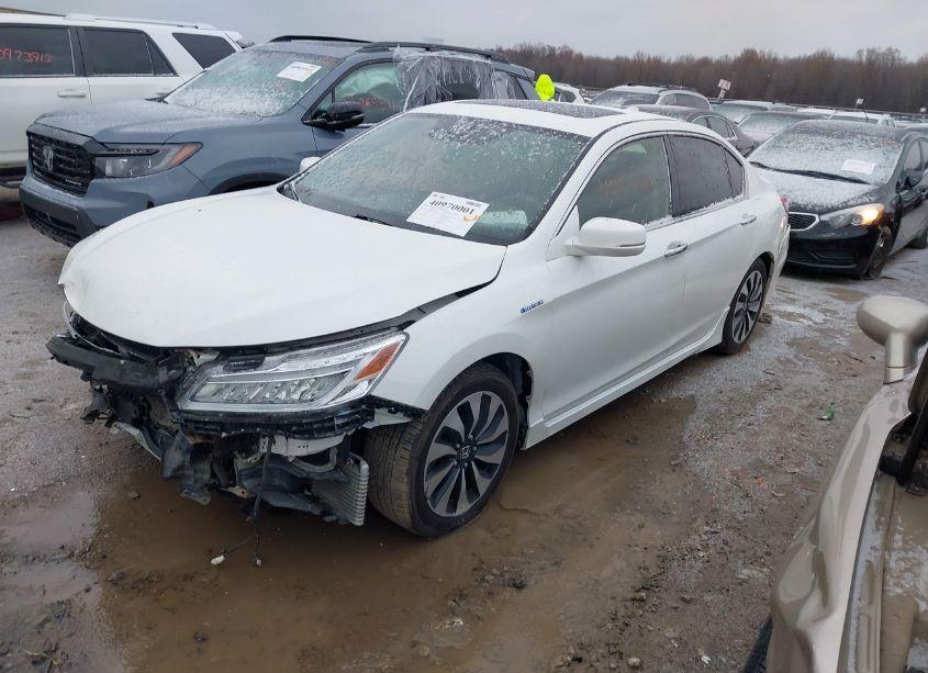 Photo 2 of 2017 Honda Accord HYBRID TOURING (VIN JHMCR6F76HC007151)