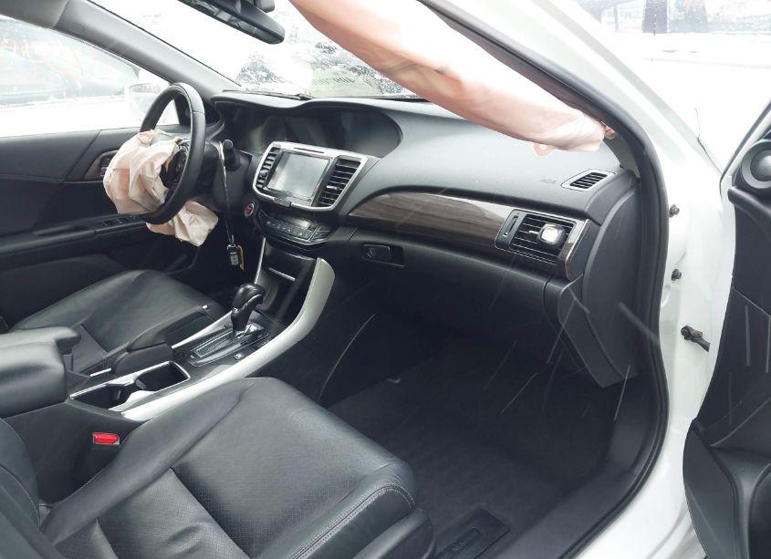 Photo 5 of 2017 Honda Accord HYBRID TOURING (VIN JHMCR6F76HC007151)