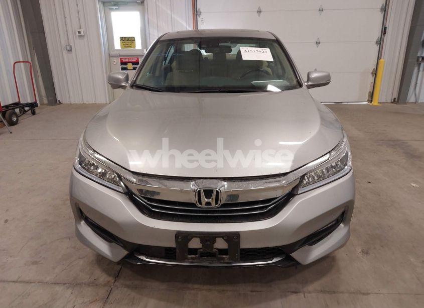 Photo 12 of 2017 Honda Accord HYBRID TOURING (VIN JHMCR6F76HC020627)