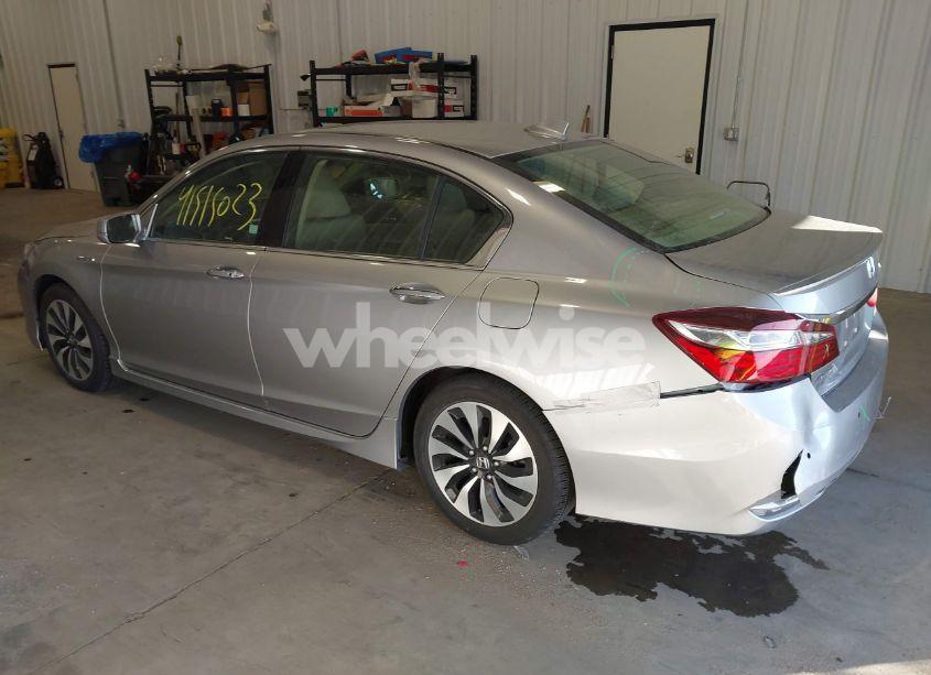 Photo 3 of 2017 Honda Accord HYBRID TOURING (VIN JHMCR6F76HC020627)