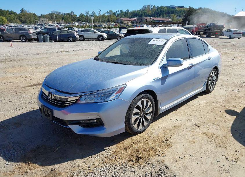Photo 3 of 2017 Honda Accord HYBRID TOURING (VIN JHMCR6F76HC020854)