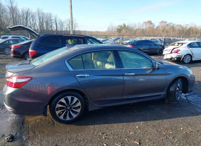 Photo 13 of 2017 Honda Accord HYBRID TOURING (VIN JHMCR6F76HC027870)