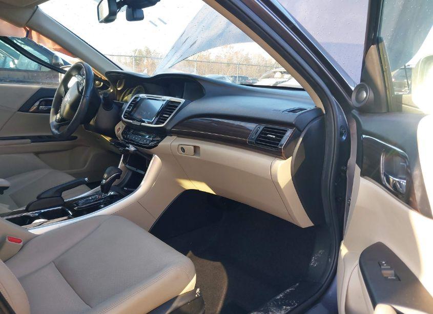 Photo 5 of 2017 Honda Accord HYBRID TOURING (VIN JHMCR6F76HC027870)