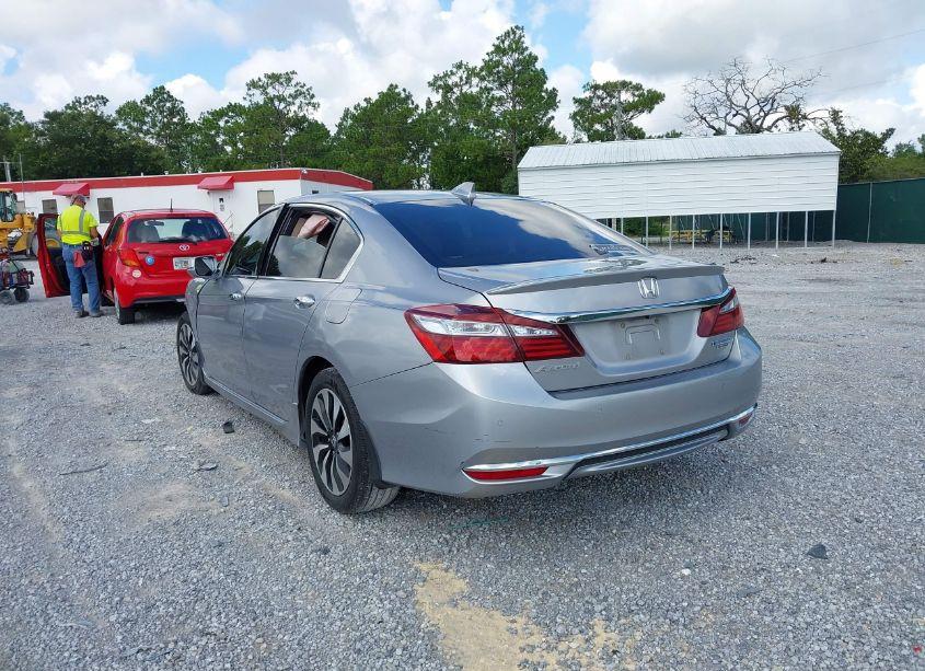 Photo 3 of 2017 Honda Accord HYBRID TOURING (VIN JHMCR6F77HC016523)