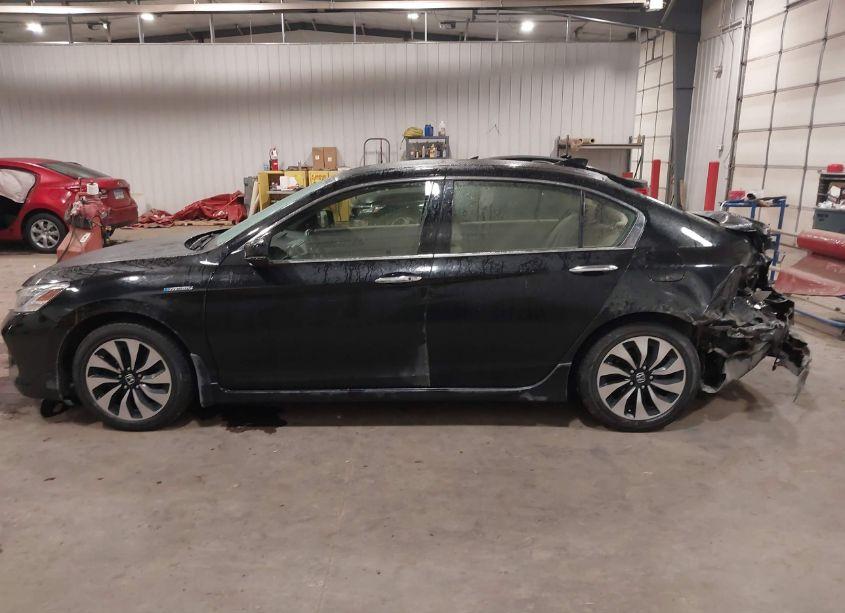 Photo 14 of 2017 Honda Accord HYBRID TOURING (VIN JHMCR6F78HC004459)