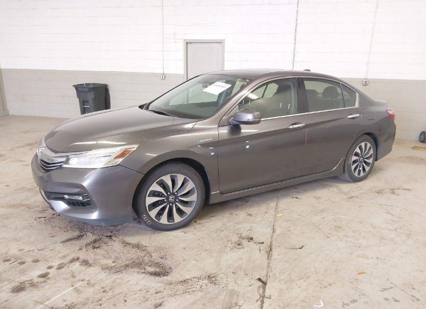 Photo 2 of 2017 Honda Accord HYBRID TOURING (VIN JHMCR6F78HC016403)