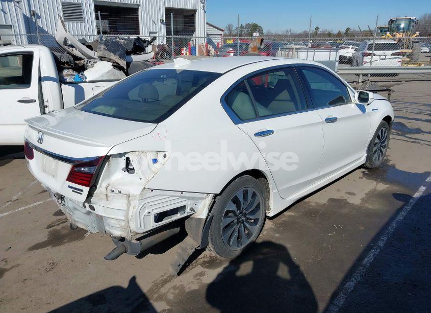 Photo 4 of 2017 Honda Accord HYBRID TOURING (VIN JHMCR6F7XHC007914)