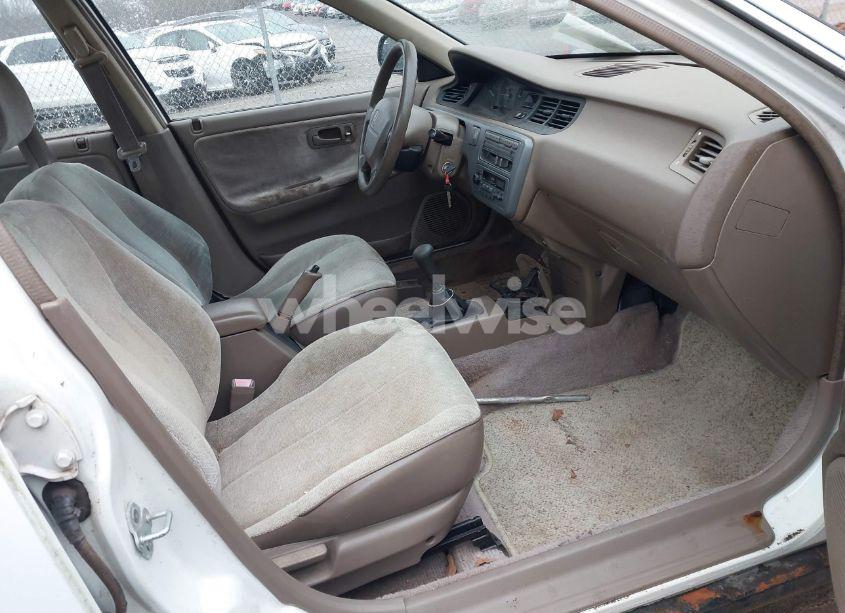 Photo 5 of 1993 Honda Civic LX (VIN JHMEG8553PS036203)