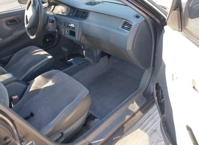 Photo 5 of 1992 Honda Civic LX/EX (VIN JHMEG8658NS044017)