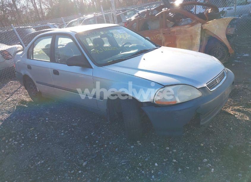 1997 Honda Civic DX (VIN JHMEJ6526VS005911) main photo