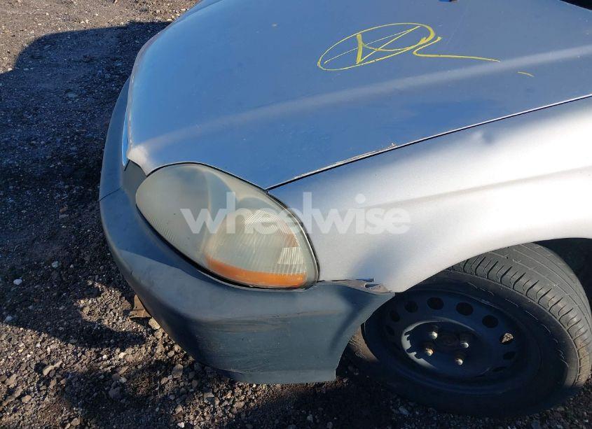 Photo 6 of 1997 Honda Civic DX (VIN JHMEJ6526VS005911)