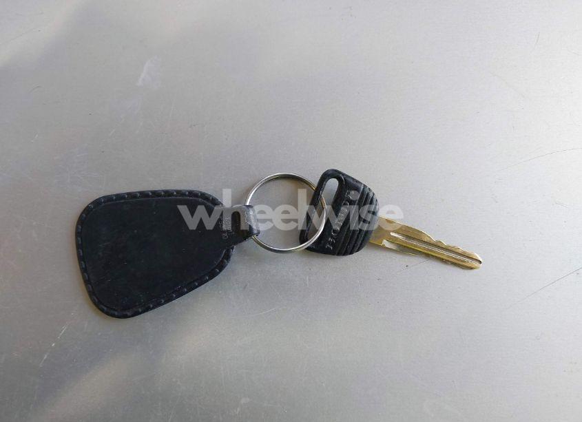 Photo 11 of 1998 Honda Civic DX (VIN JHMEJ6622WS000401)