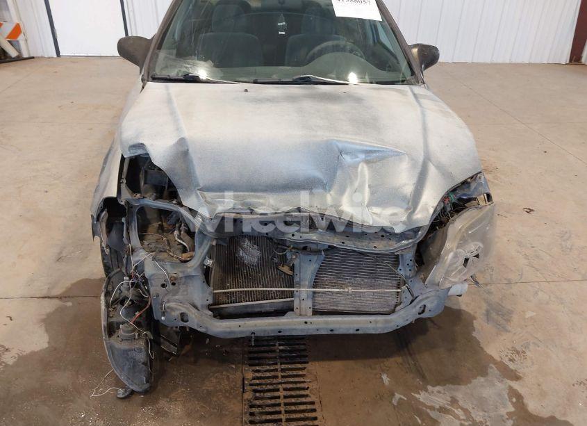 Photo 6 of 1998 Honda Civic DX (VIN JHMEJ6622WS000401)