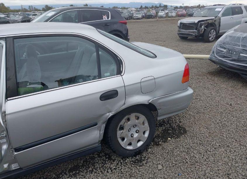 Photo 6 of 1998 Honda Civic LX (VIN JHMEJ6670WS011733)