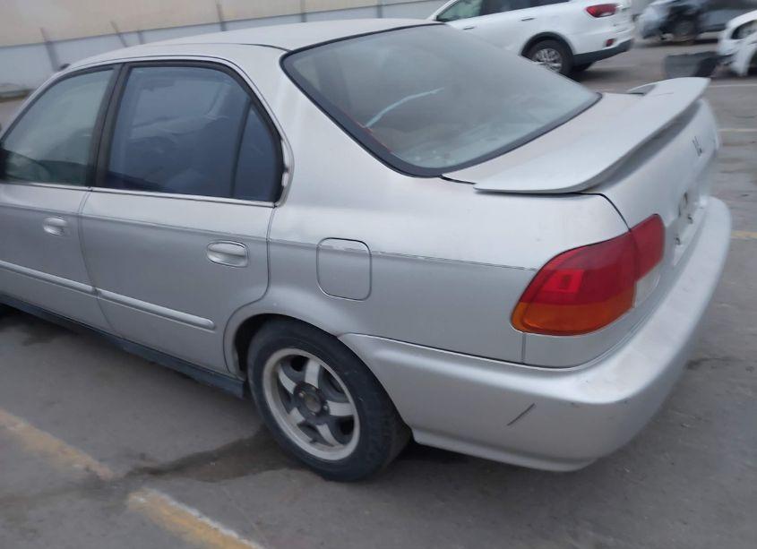 Photo 12 of 1998 Honda Civic LX (VIN JHMEJ667XWS012646)