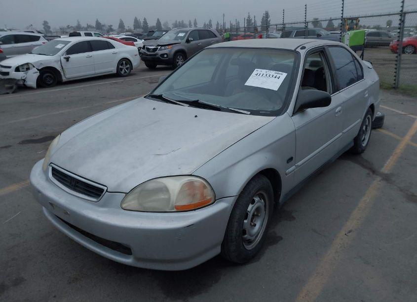 Photo 2 of 1998 Honda Civic LX (VIN JHMEJ667XWS012646)