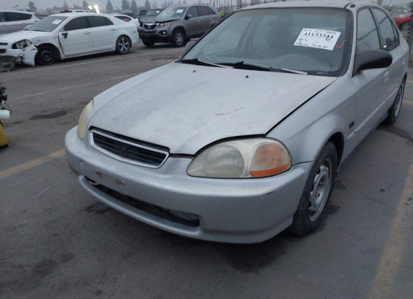 Photo 6 of 1998 Honda Civic LX (VIN JHMEJ667XWS012646)