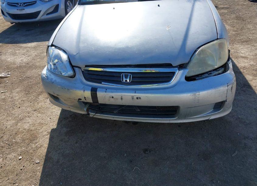 Photo 12 of 1999 Honda Civic LX (VIN JHMEJ667XXS003124)