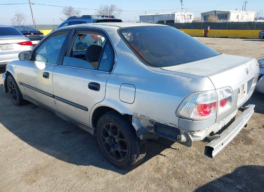 Photo 3 of 1999 Honda Civic LX (VIN JHMEJ667XXS003124)